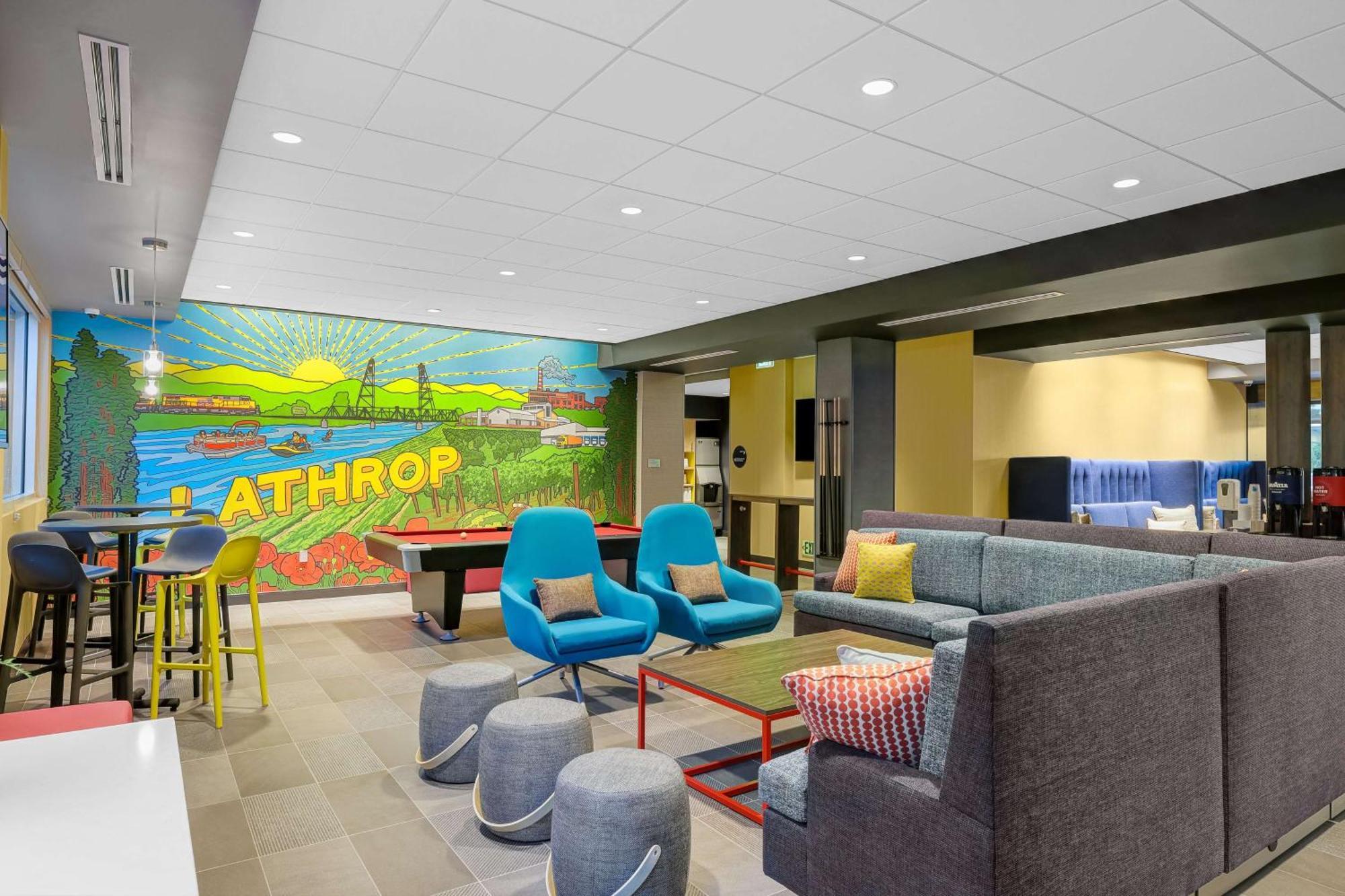 Tru By Hilton Lathrop Hotel Exterior photo